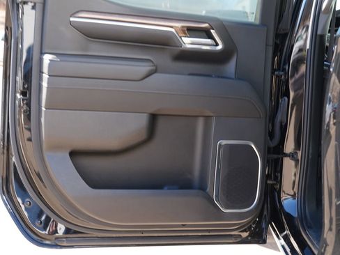 Used 2023 Chevrolet Silverado 1500 RST image 20