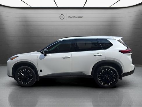 New 2026 Nissan Rogue SV image 8