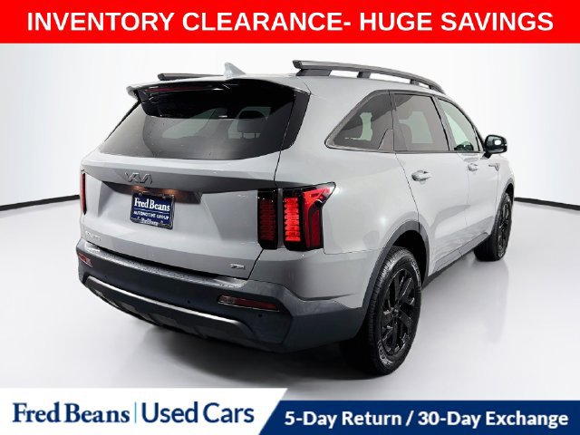 Used 2023 Kia Sorento S AWD/4WD image 10