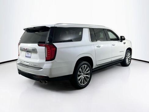 Used 2022 GMC Yukon XL Denali image 5
