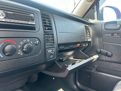 Used 2002 Dodge Dakota Sport image 19