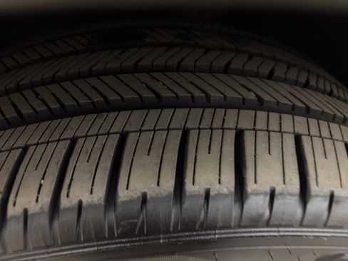 Used 2025 Lincoln Aviator Reserve w/ Equipment Group 201A image 10