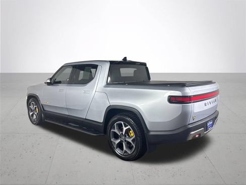 Used 2023 Rivian R1T Adventure AWD/4WD image 8