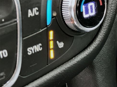 Used 2022 Chevrolet Equinox LT image 20