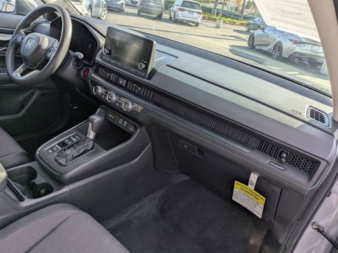 Certified 2025 Honda CR-V EX image 22