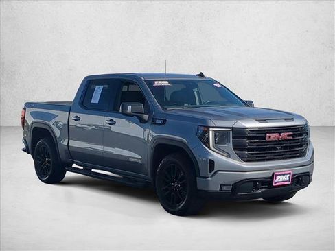 Used 2023 GMC Sierra 1500 Elevation w/ Elevation Premium Package AWD/4WD image 3