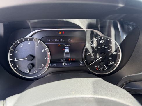 Used 2023 Nissan Titan SV w/ SV Convenience Package AWD/4WD image 29