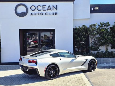 Used 2016 Chevrolet Corvette Stingray Z51 w/ 2LT Preferred Equipment Group image 3