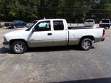 Used 2001 Chevrolet Silverado 1500 LS w/ Firm Ride Suspension Pkg image 3