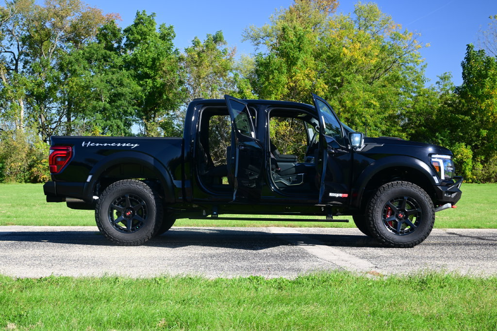 New 2026 Ford F150 Raptor w/ Equipment Group 803A Raptor R AWD/4WD image 14