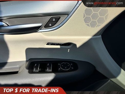 Used 2018 Cadillac XT5 Luxury w/ Driver Awareness Package AWD/4WD image 20