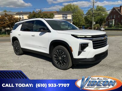 New 2026 Chevrolet Traverse LT w/ Sun and Wheel Package
