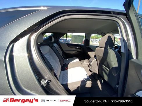 Certified 2020 Chevrolet Equinox LS FWD image 31