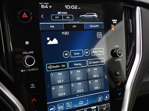 Used 2025 Subaru Outback Premium image 29