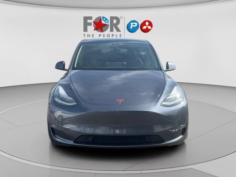 Used 2021 Tesla Model Y Long Range AWD/4WD image 8