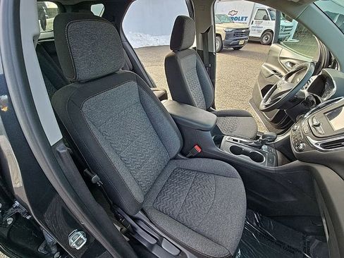 Used 2022 Chevrolet Equinox LT image 33