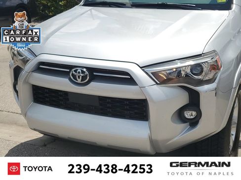 Certified 2022 Toyota 4Runner SR5 AWD/4WD image 15