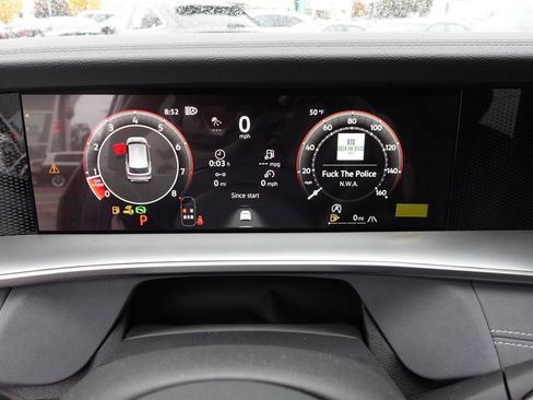 New 2026 Volkswagen Tiguan SE R-Line image 16