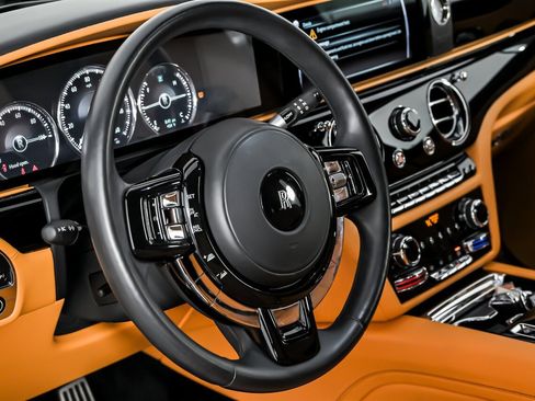 Used 2022 Rolls-Royce Ghost image 26