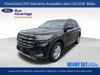 Used 2025 Ford Explorer Active