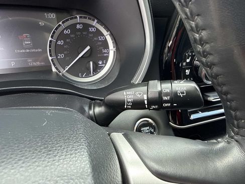 Used 2022 Toyota Highlander Limited FWD image 38