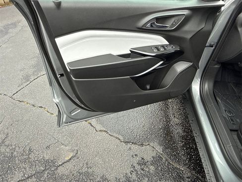 New 2026 Chevrolet Trax LT w/ Driver Confidence Package image 11