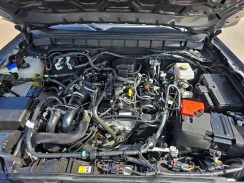 Used 2021 Ford Bronco Badlands image 30