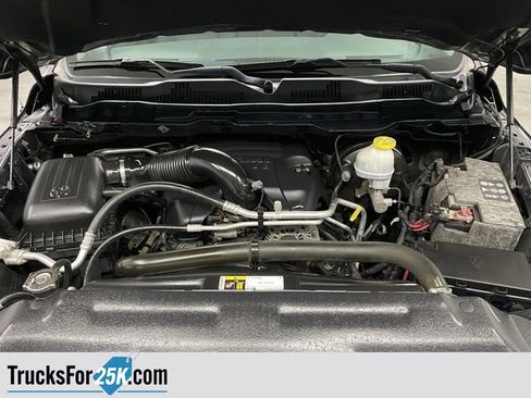 Used 2018 RAM 1500 Classic SLT image 38