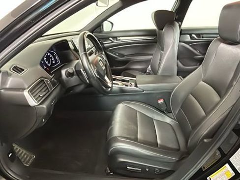 Used 2022 Honda Accord Sport image 12