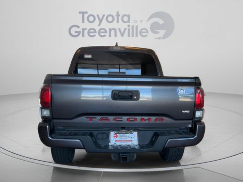 Used 2021 Toyota Tacoma TRD Sport RWD image 5