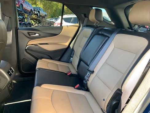 Used 2022 Chevrolet Equinox Premier image 18