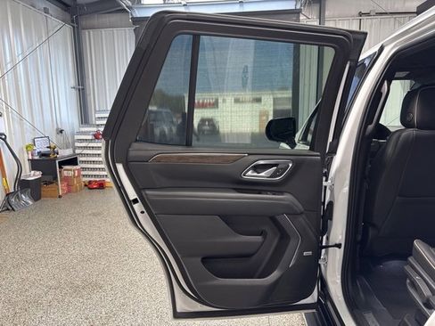 Used 2023 Chevrolet Tahoe Premier image 19