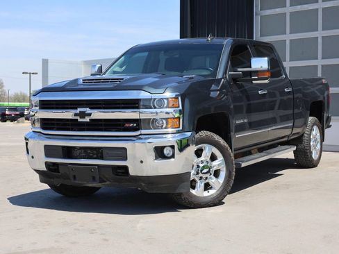 Used 2017 Chevrolet Silverado 2500 LTZ w/ Duramax Plus Package image 3