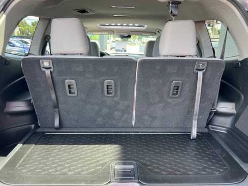 Used 2021 Honda Pilot Special Edition image 18