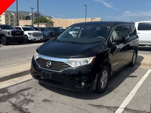 Used 2014 Nissan Quest SV FWD image 2