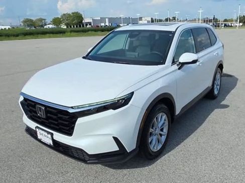 Used 2025 Honda CR-V EX image 5