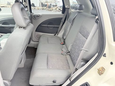 Used 2007 Chrysler PT Cruiser Touring w/ Fleet Value Group I image 7