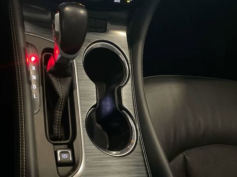 Used 2019 Buick Envision Essence image 20