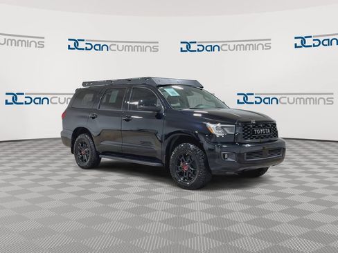 Used 2020 Toyota Sequoia TRD Pro AWD/4WD image 2