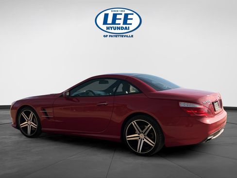 Used 2014 Mercedes-Benz SL 550 image 4
