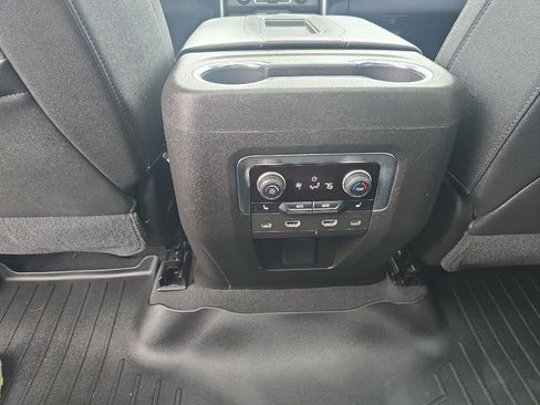 Used 2021 Chevrolet Tahoe Premier image 19