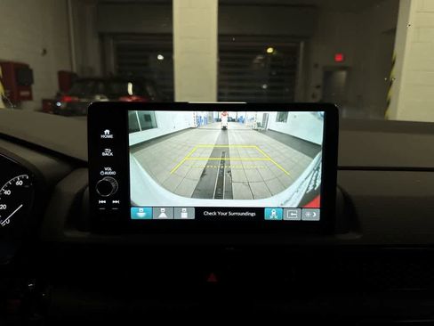 Used 2024 Honda CR-V EX-L image 25