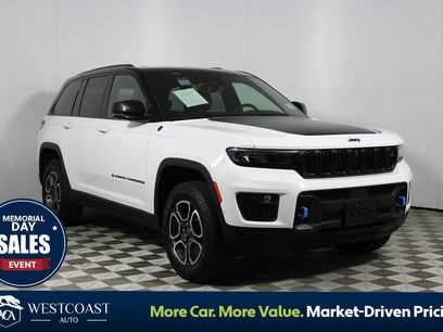 Used 2023 Jeep Grand Cherokee Trailhawk w/ Advanced Protech Group II