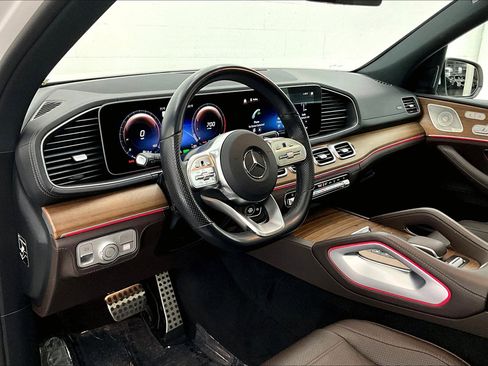 Certified 2023 Mercedes-Benz GLS 450 4MATIC image 18