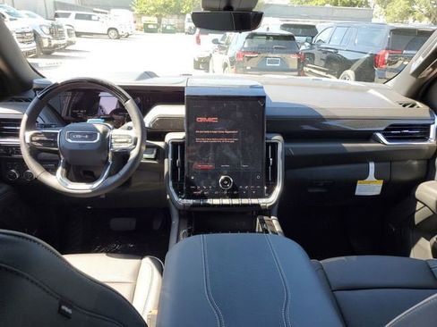 New 2026 GMC Yukon XL Elevation w/ Elevation Premium Package AWD/4WD image 12