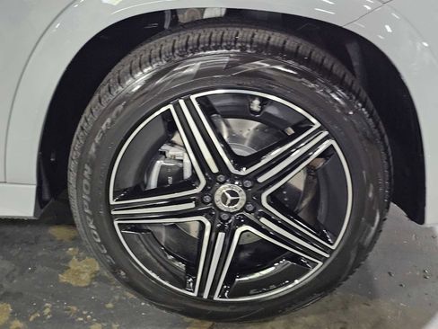 New 2026 Mercedes-Benz GLE 450 4MATIC image 9