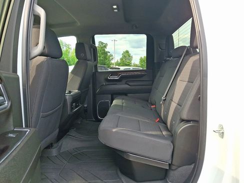 Used 2024 Chevrolet Silverado 3500 LT w/ Convenience Package AWD/4WD image 11