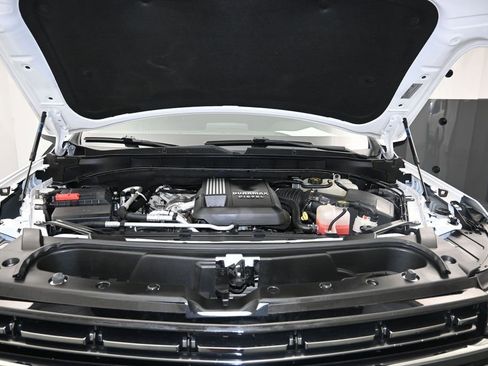 Used 2022 Chevrolet Tahoe RST w/ Luxury Package AWD/4WD image 30