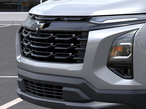 New 2026 Chevrolet Equinox LT w/ Midnight Edition FWD image 13