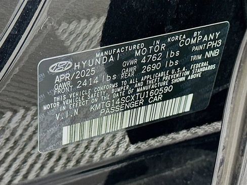 Certified 2026 Genesis G70 2.5T RWD image 32
